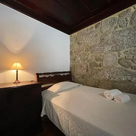 Casa Do Capitao De Cutelo - Geres