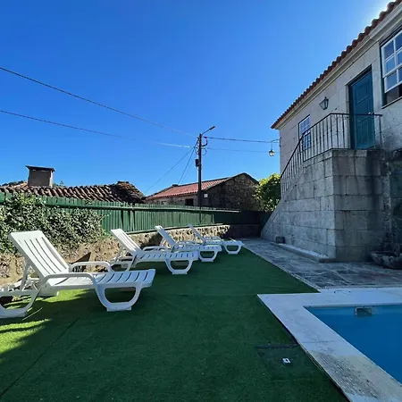 Casa Do Capitao De Cutelo - Geres *