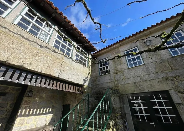 Casa Do Capitao De Cutelo - Geres *